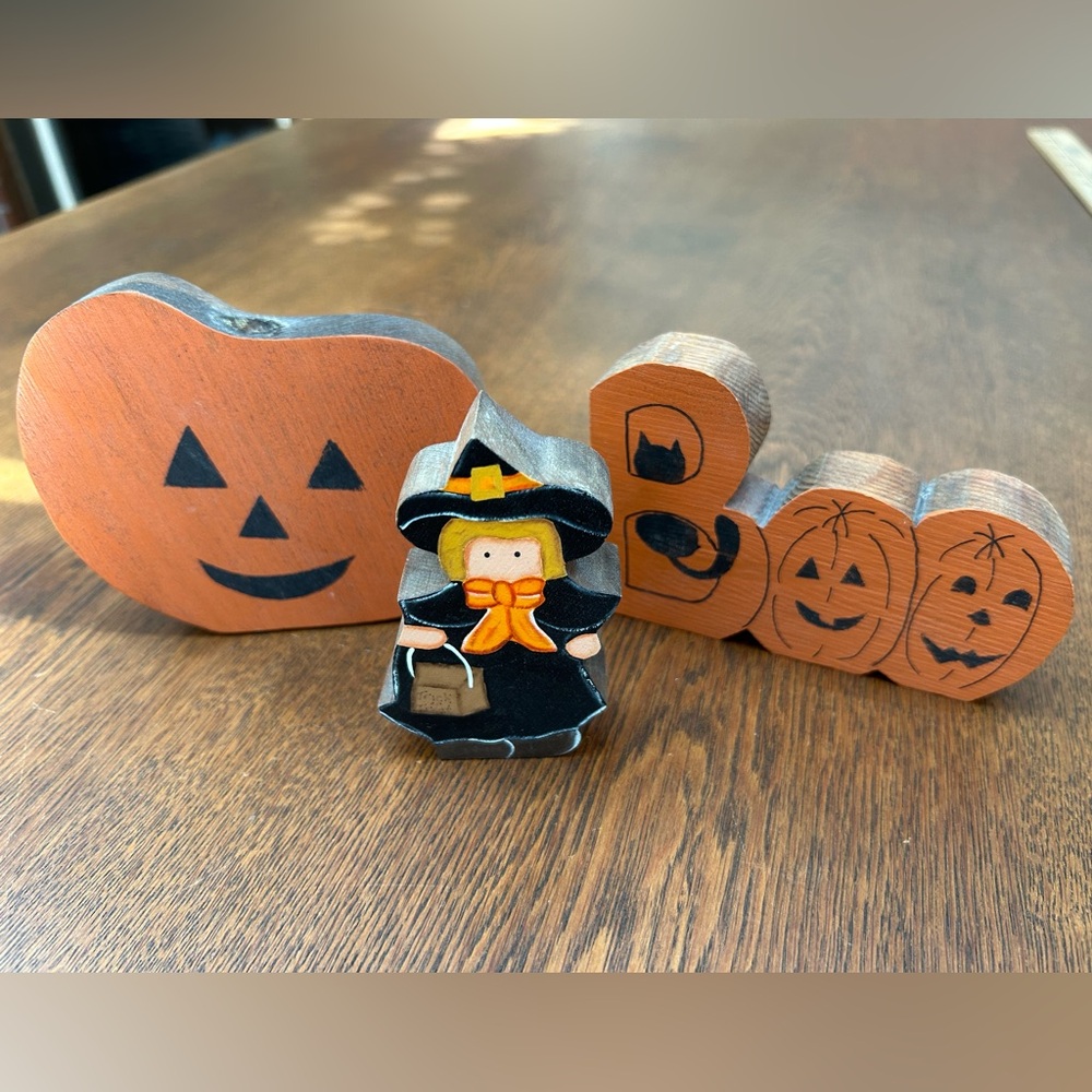 Halloween Wooden Decor Set with Witch and Pumpkin